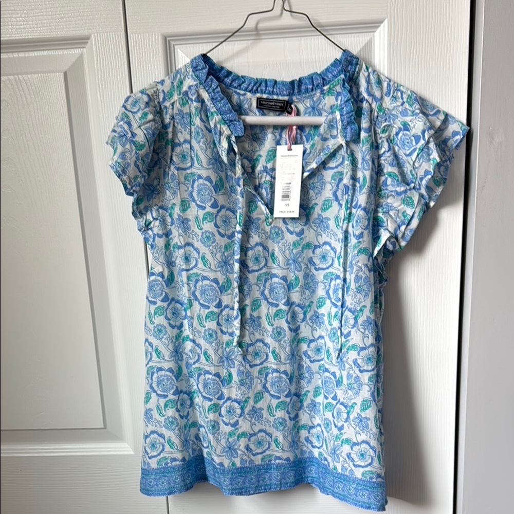 Floral Blue and White Women's Top